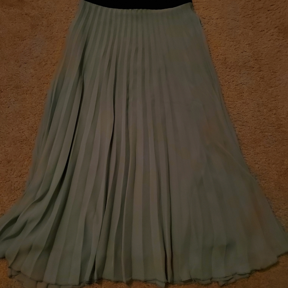 Midi skirt